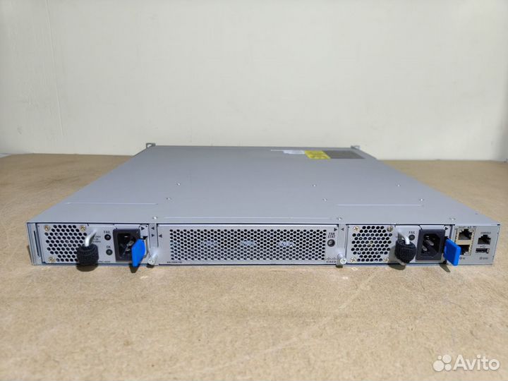 Коммутатор Cisco Nexus N3K-C3048TP-1GE