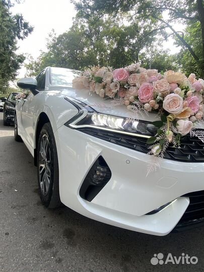 Автомобили аренда на свадьбу с водителям