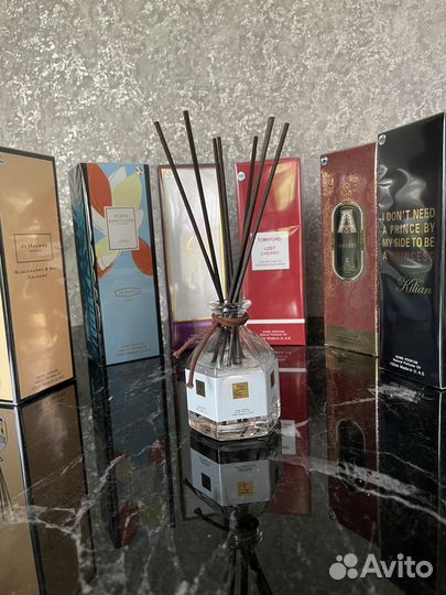 Ароматический диффузор с палочками