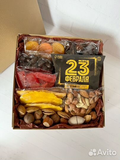 Подарки для мужчин на 23 февраля