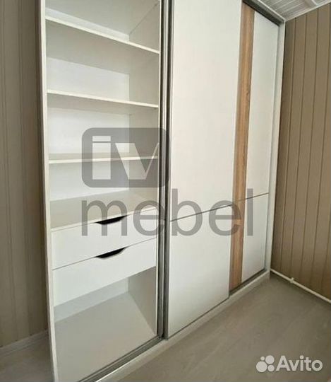 Шкаф стенка