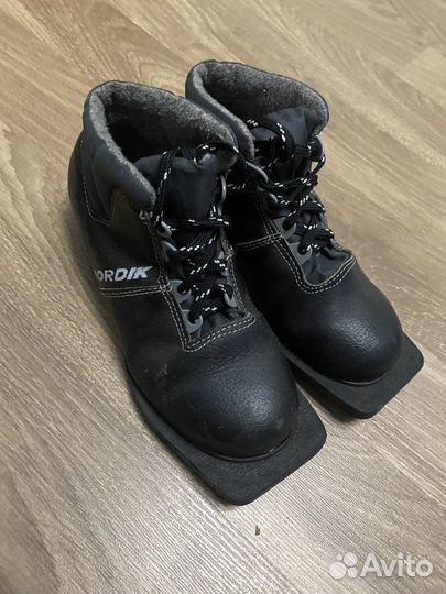 Лыжные ботинки nordik