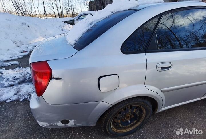 Крыло заднее правое Chevrolet lacetti седан