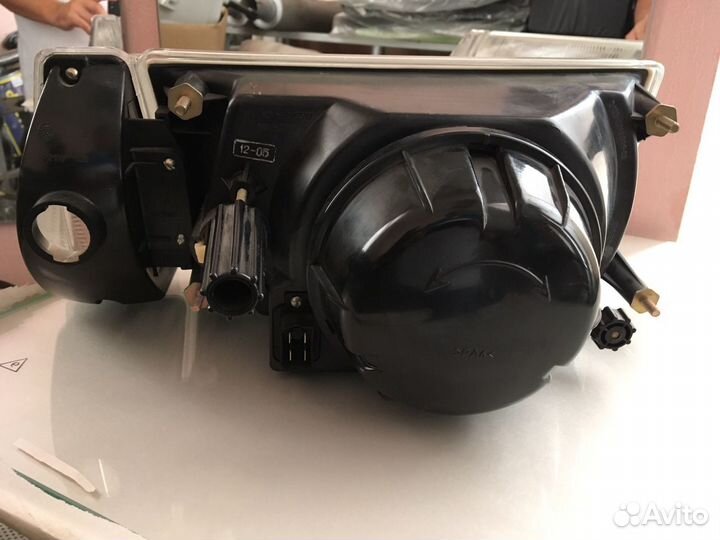 Фара передняя левая ваз-2108-099 новая освар
