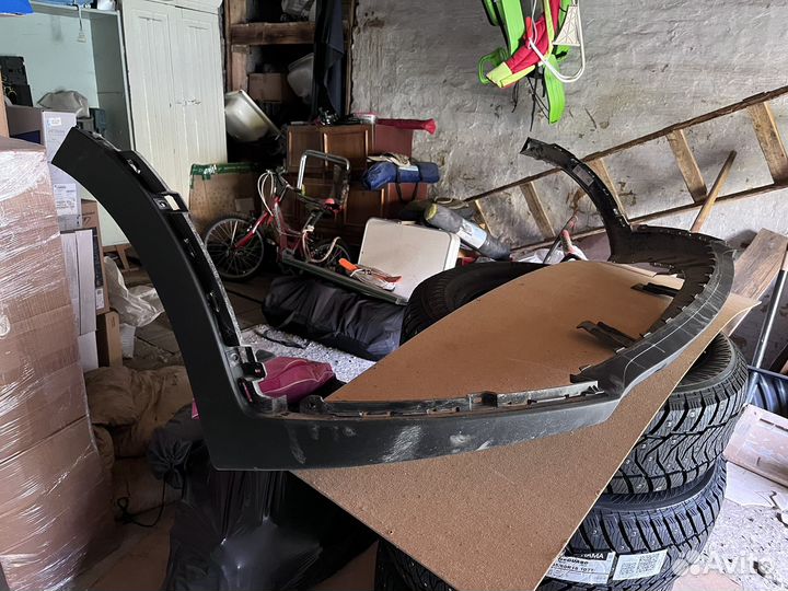 Продам юбку переднего бампера Kia Sportage 4