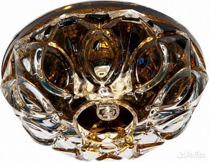 Светильник потолочный встраиваемый