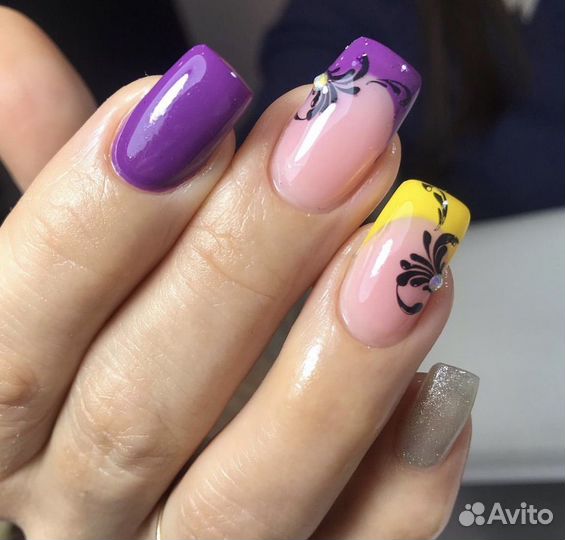 Маникюр, укрепление ногтей