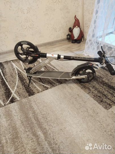 Самокат взрослый бу 120кг Roces