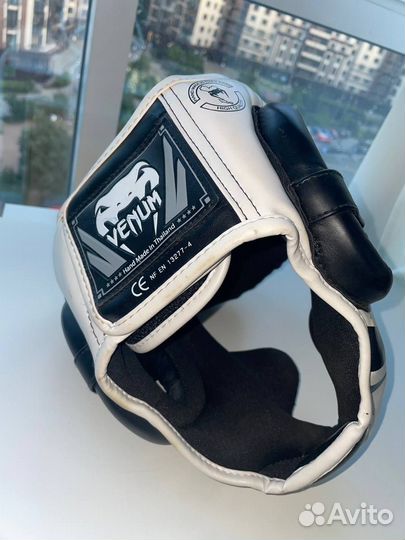 Боксерский шлем Venum