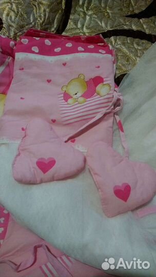 Комплект бортиков в кроватку фирма Золотой Гусь