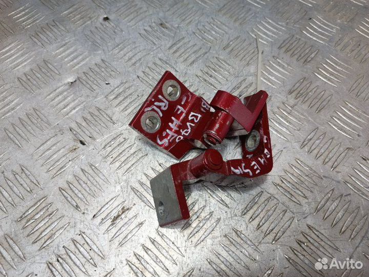 Петля двери задняя левая Genesis Gv70 2020-2021