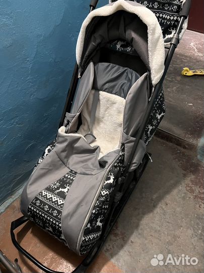 Детские санки с колесами