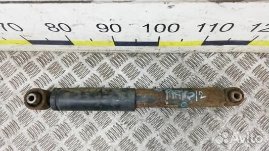 Амортизатор задней балки nissan qashqai J10 +2 (80