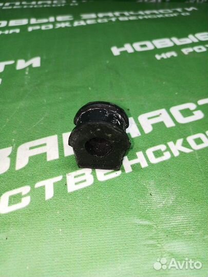 Втулка стабилизатора Audi 80 1989