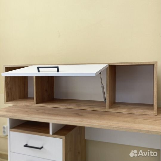 Полка / в наличии / полка настенная / новая