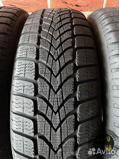 Dunlop SP Winter Sport 4D 195/65 R16 92H