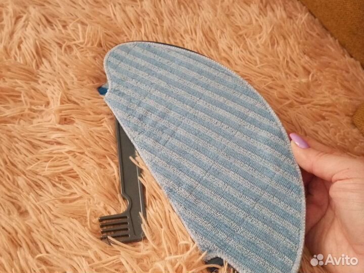 Робот пылесос