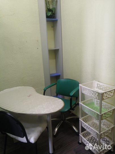 Место для мастера маникюра на аренду