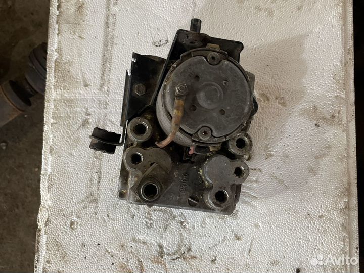 Блок абс BMW 39