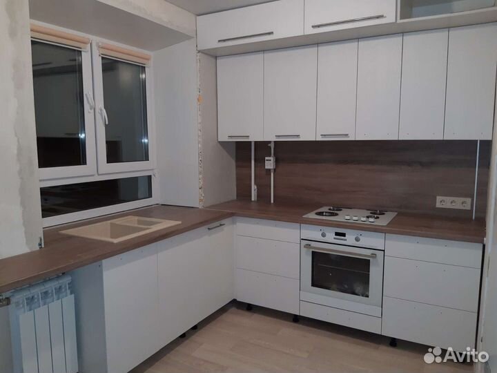 Кухонный гарнитур угловой