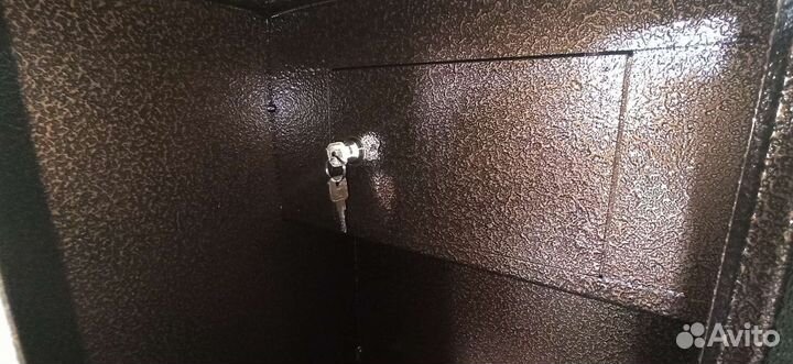 Оружейный сейф угловой