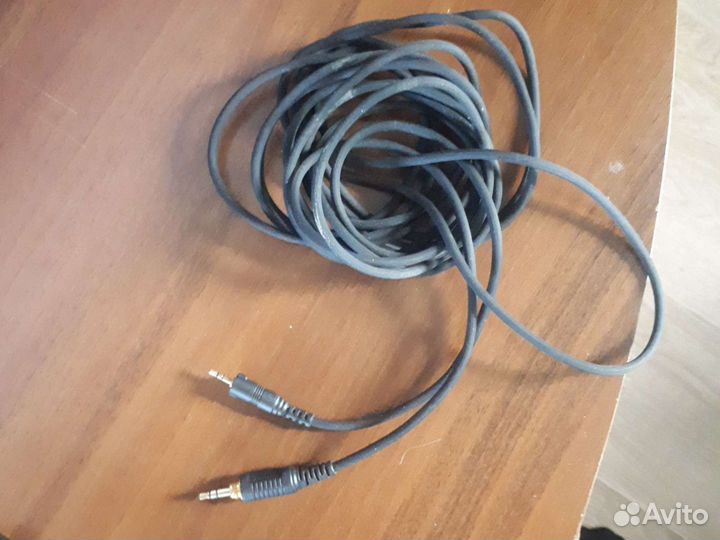Кабель для наушников