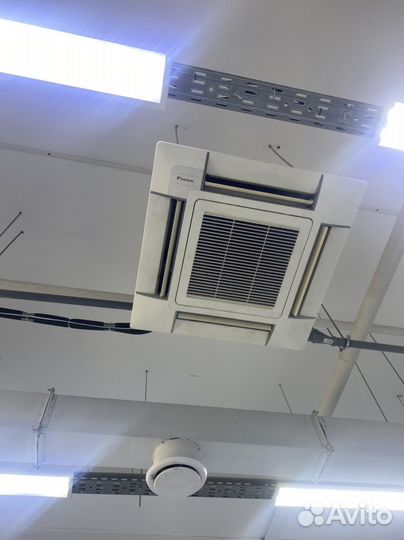 Кондиционер Daikin 125кв.м