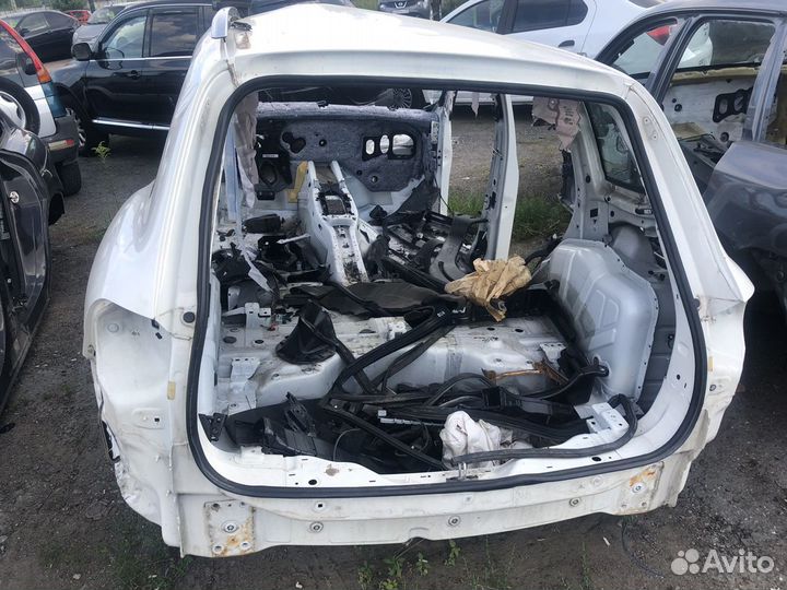 Кузов по запчастям таурег нф