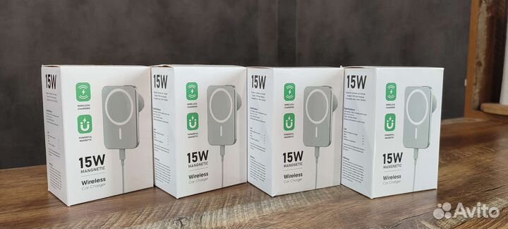Магнитная беспроводная автомобильная зарядка 15w