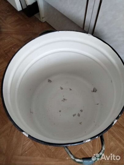 Кастрюля эмалированная 20 литров