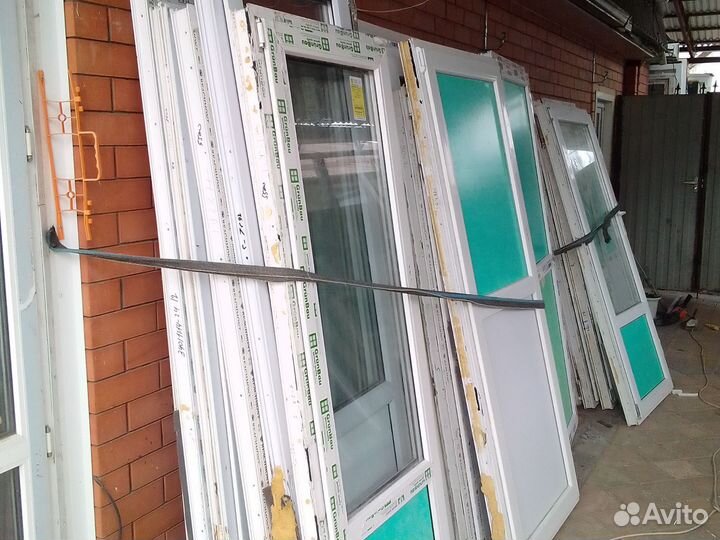 Двери пластиковые бу