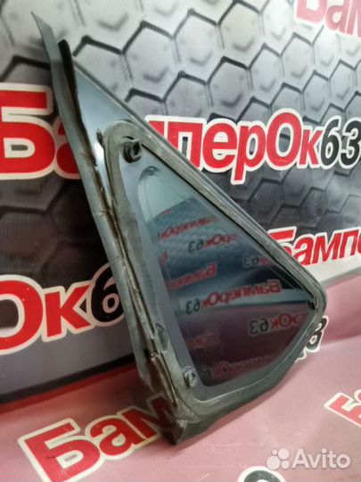 Стекло задний правый Ford Focus