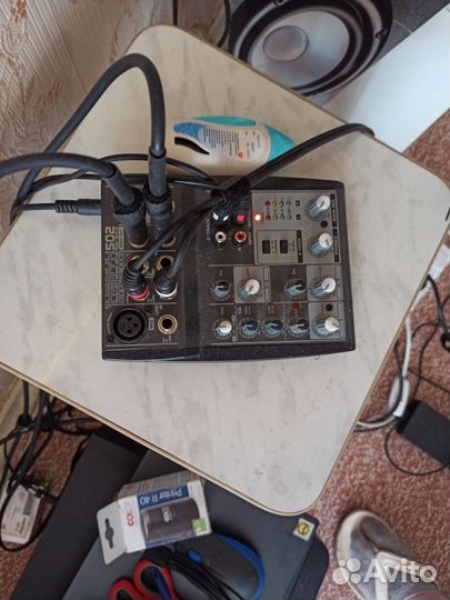 Активные колонки yamaha hs5 +сабвуфер+ микшер