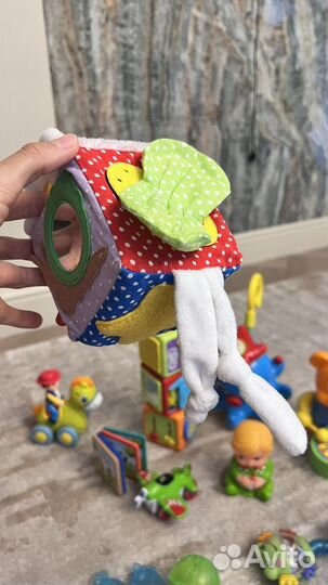 Развивающие игрушки для малышей
