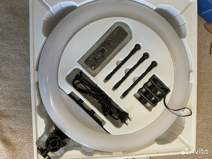 Кольцевая лампа 45 см со штативом