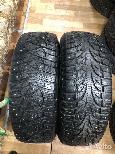 Bridgestone Ice Cruiser 7000S 215/65 R16