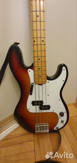 Бас гитара Musima Aston Bass
