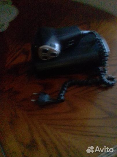 Электробритва в очень хорошем состоянии