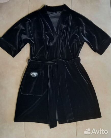 Бархатный турнирный халатик от 128 р