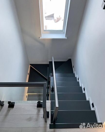 Лестница из ясеня