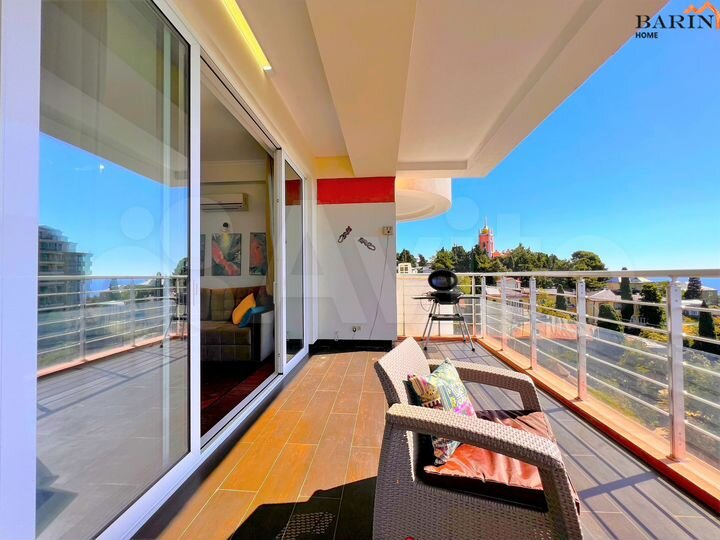 3-к. квартира, 120 м², 8/9 эт.