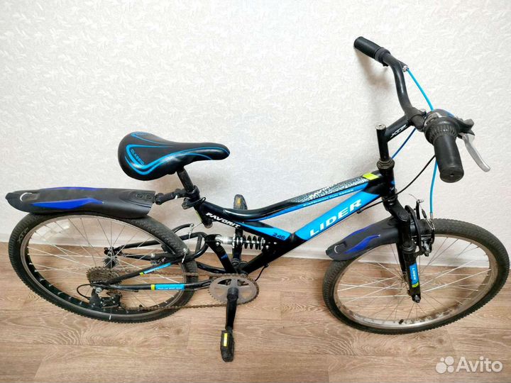 Велосипед для города и гор Lider 246