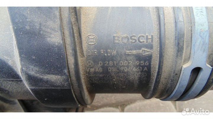 Расходомер воздуха Audi Q3 1 рестайлинг 2018 дизел