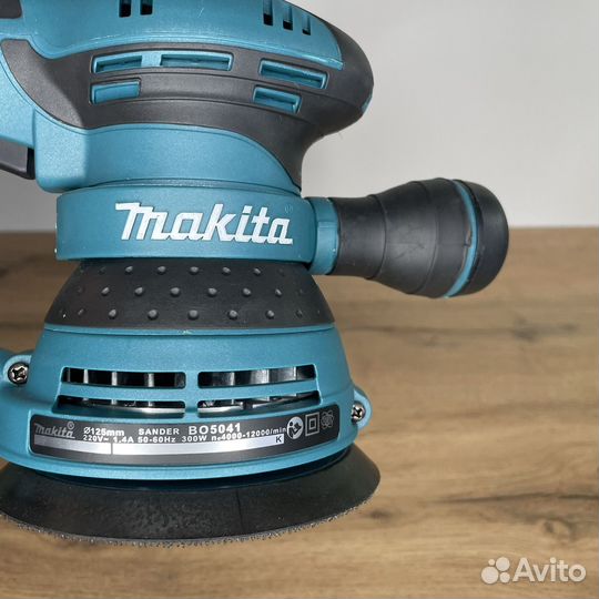 Шлифмашинка Makita BO5041