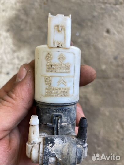 Моторчик омывателя Peugeot 308