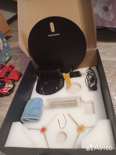 Робот пылесос