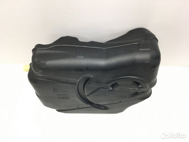 Бак топливный Ford Focus 1.6L duratec TI-VCT 2013