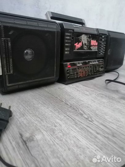 Магнитофон sharp WF-T737