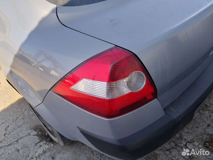 Фонарь задний правый renault megane 2