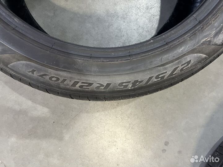 Pirelli P Zero 275/45 R21 и 315/40 R21 111Y